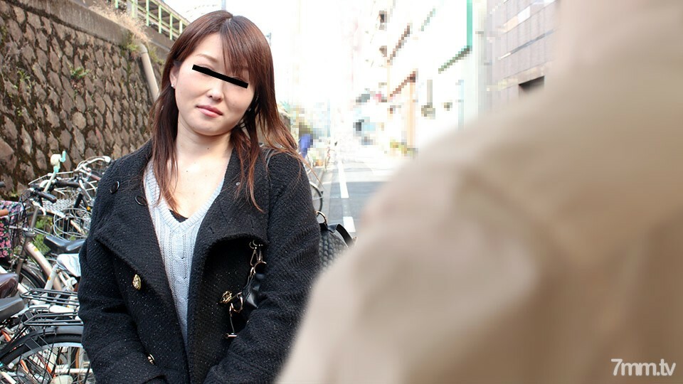 ケツの軽い欲求不満な奥さんをナンパ！