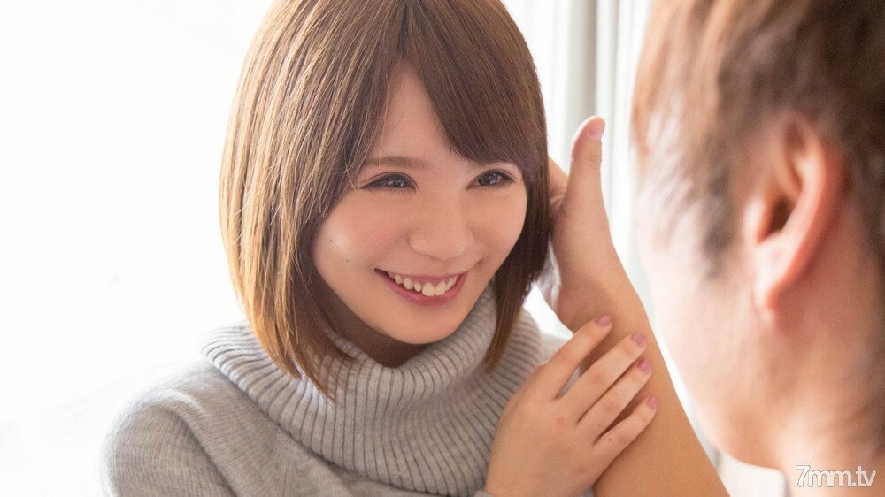 腰の動きがエッチな桃尻娘とセックス／Yuuri
