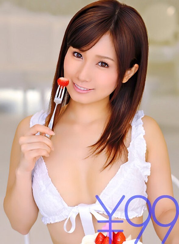 DV-1409 [Sokunuki] 與小島南的驚喜性愛。她在居酒屋吃飯時，一位全裸男演員出現在她面前。兩人一見如故，隨即展開性愛。他利用桌椅與她發生性關係，而她當時還衣著光鮮。小島南感到既驚訝又尷尬，但她依然能感受到。