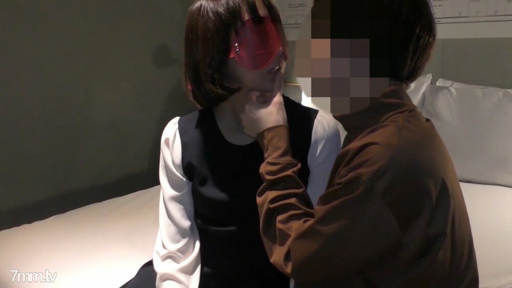 【個人撮影・セット販売】ホスト狂いの極上ボディ人妻　完全版