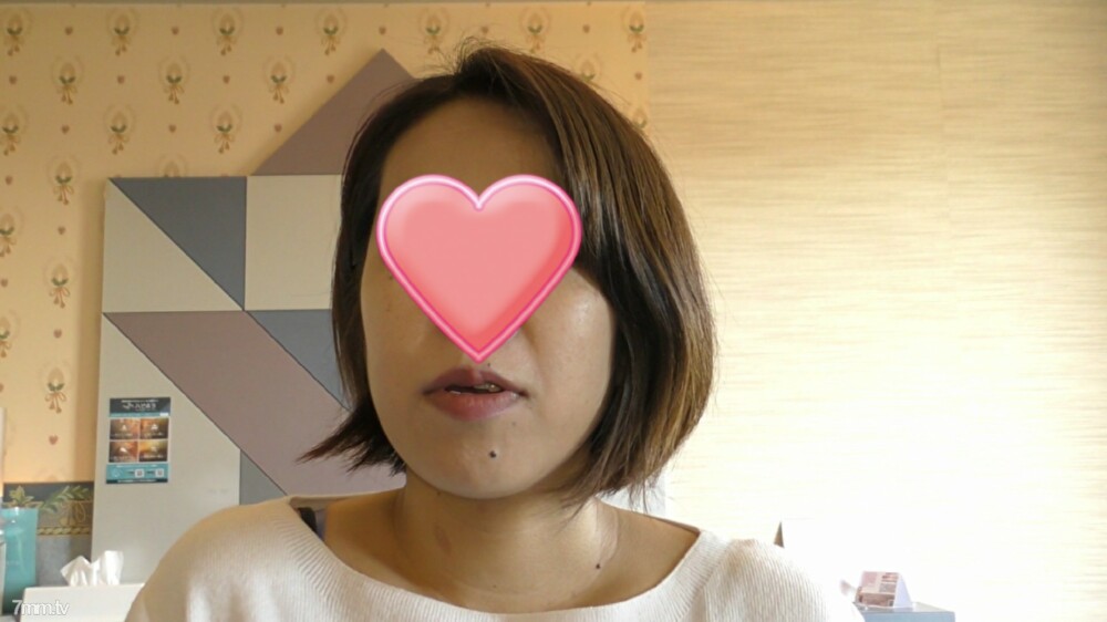 さおり25歳の綺麗なお姉さん！結婚を控えた美女に中出し！今回はハメながら妹に電話させちゃいます！