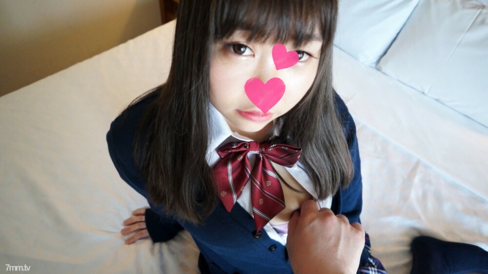 【顔出し無修正】ムチムチGカップでパイズリ奉仕＆敏感体質の援交ビギナーがビクビク反応しながら健気にくわえて頑張りますｗ おなじみの鬼畜な半外半中と特濃口射の2連発！