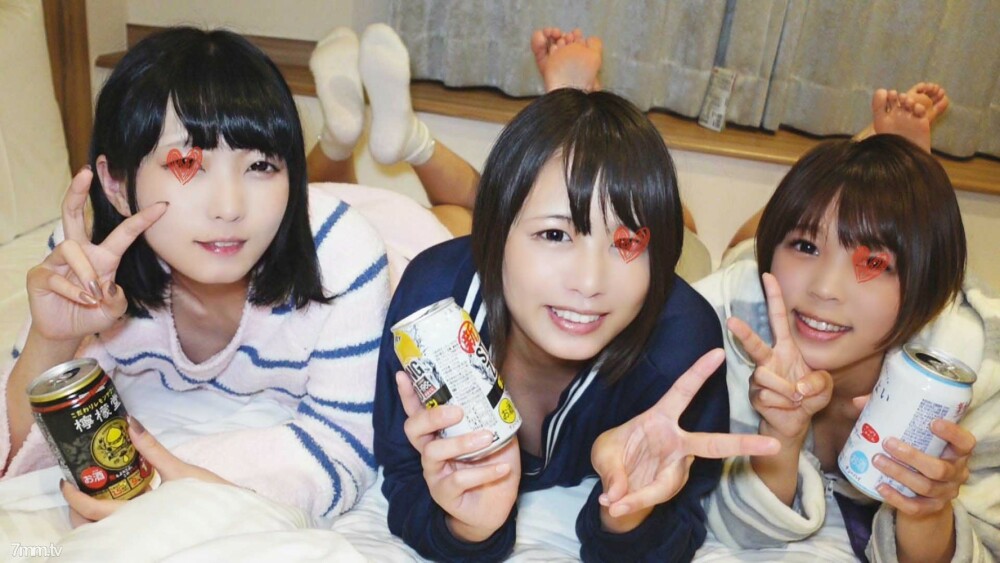 【5P乱交】都内私大ミニバスサークル連休合宿・2年女子マネージャー3名①【着替え特典映像付】