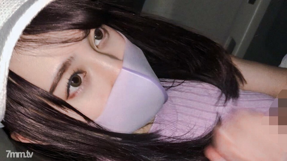 販売限定【初流出】アイドルグループセンター的美少女　撮影終わりに駐車場に呼び出し社長息子と車内で淫行　スマホデータ流出