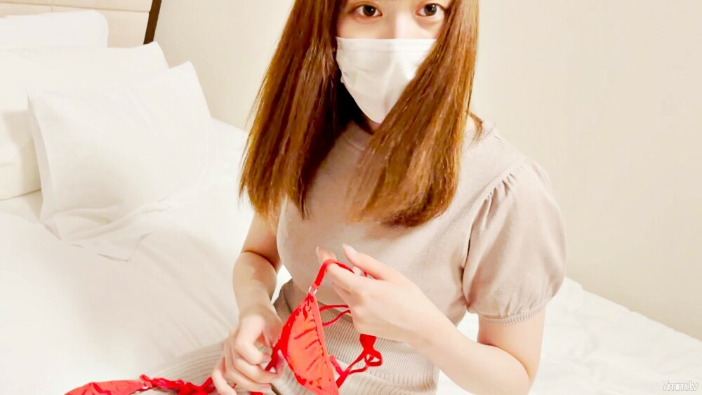 11/7(일)까지 반액【무】취하지 않은(?) 천연 JD의 리나 짱에 유행이라고 칭해 마이크로 비키니를 입혀 생하메ww바보이지만 페라테크만은 천재적! ! ! ※고화질 리뷰 특전 있음