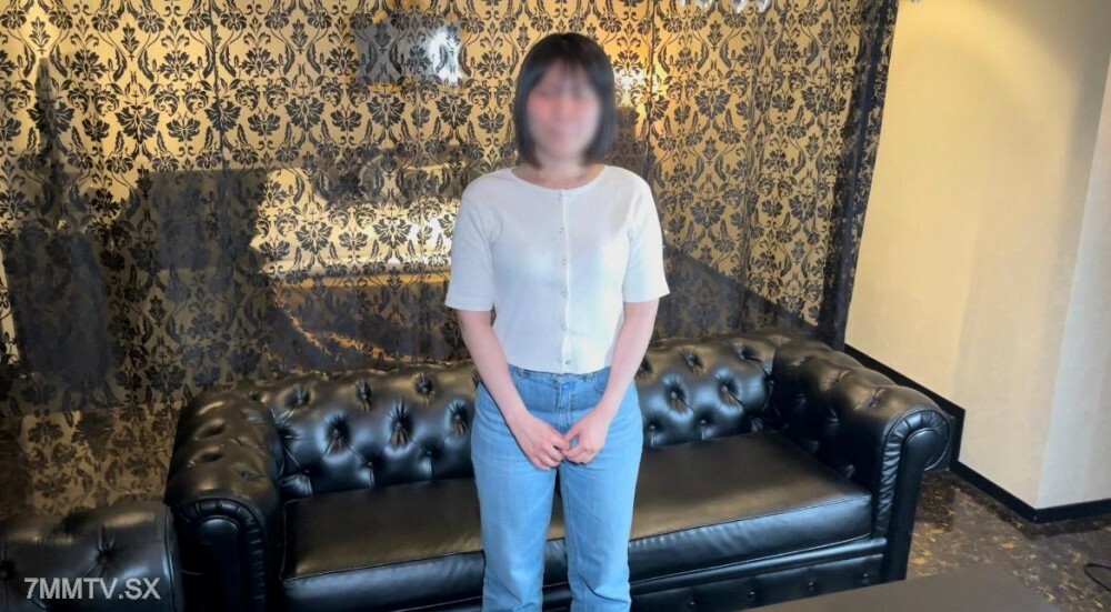 진정한 조수! 1 8 歲的一所著名的大學醫學院是戶外戶外活動、這是人生中首次在戶外和手淫.