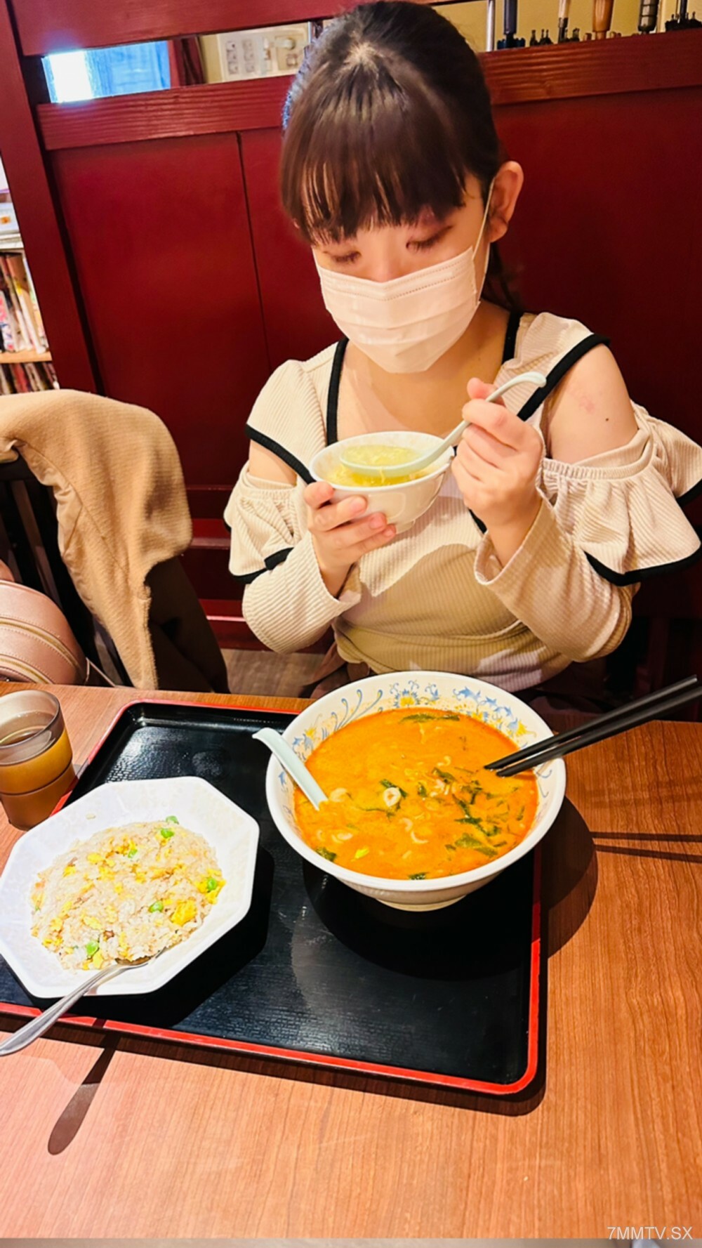 性愛與她一起吃得很棒