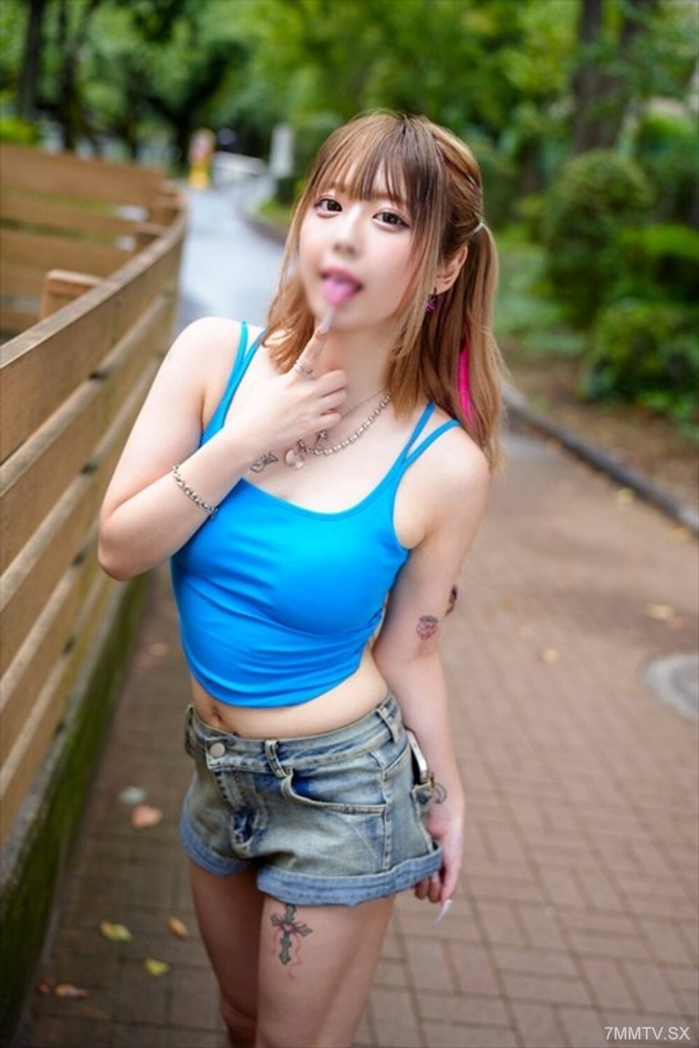 傳奇的gal肉廁所新chan瘋狂他媽的[真實1000人]