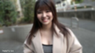 一位脫皮，美麗，大胸的兼職工人Runa-chan（20）將生公雞插入她敏感的貓中。連續性高潮在她的第一個陰道Creampie♡[獎金：高質量的原始版本] [主要故事/類似面部的電影。沒有任何]