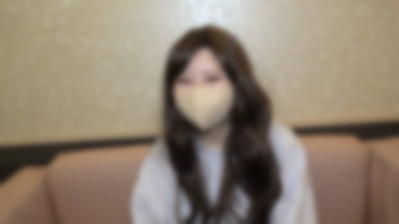FC2-PPV-4760623 【私拍/素人】20歲的Mi〇醬。操著關西腔的活潑美女，主動性十足。身材完美、白皙的矮個子女孩，被無情地生猛幹掉。