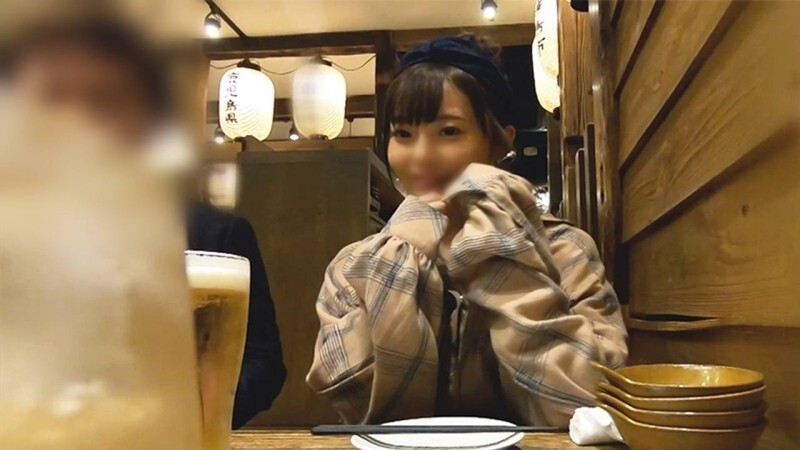뻗어서 어른이 쓰고 있는 소생의기