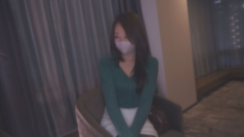 FC2-PPV-4894409 【45歲奇蹟】一位性慾旺盛的美麗成熟女性參與三人性愛，並在體內射精。