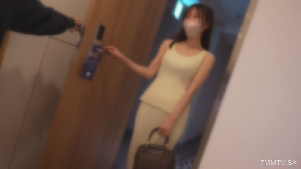 ⭐50％OFF(1500日元OFF)⭐7/2截止數量限定⭐【兩個小孩的43歲媽媽】忘記身分曝光和安全性交，露臉生插中出享受的普通母狗變態了ｗ | FC2電子市場