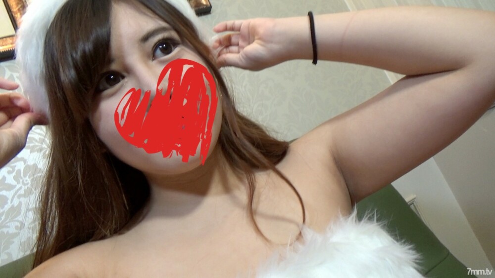 【個人撮影】顔出し！まいちゃん 19歳 Hカップ！巨乳サンタさんに膣内射精プレゼント！