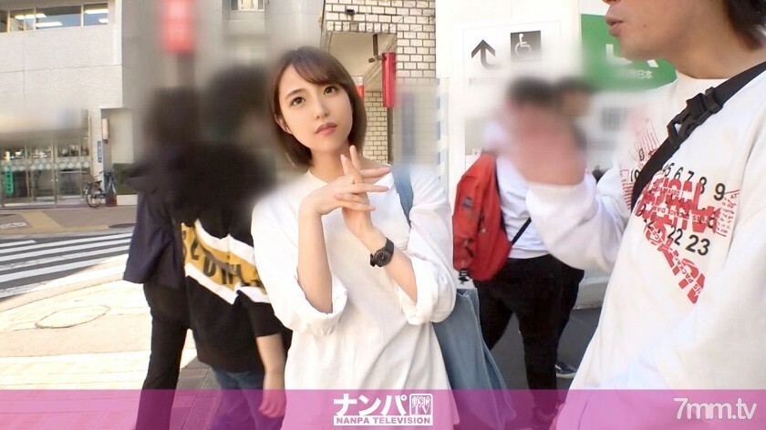 진짜 연파, 첫 촬영. 1422 사람 거리가 적은 이타바시에서 찾아낸 것은… 쇼트 팬츠에 쇼트 헤어의 액티브계 JD! 「학교의 단위가 위험하다!」 부끄러워하는 그녀의 눈 앞에 발기 지 포를 보여 보았던 결과 ...! ?