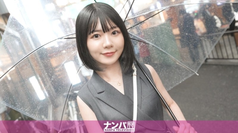 「흑발 쇼트 헤어를 술집에서 헌팅!